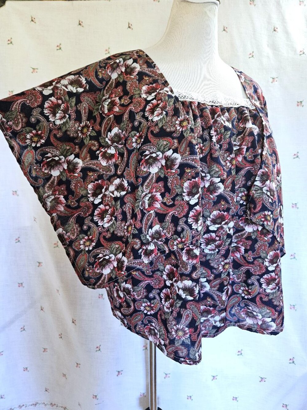 Size L Handkerchief Sleeve Blouse NEW